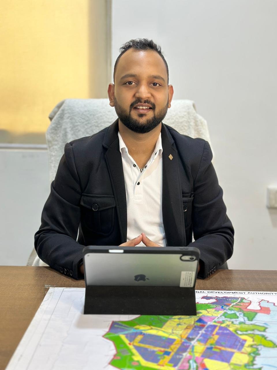 Mr. Aman Bhargava